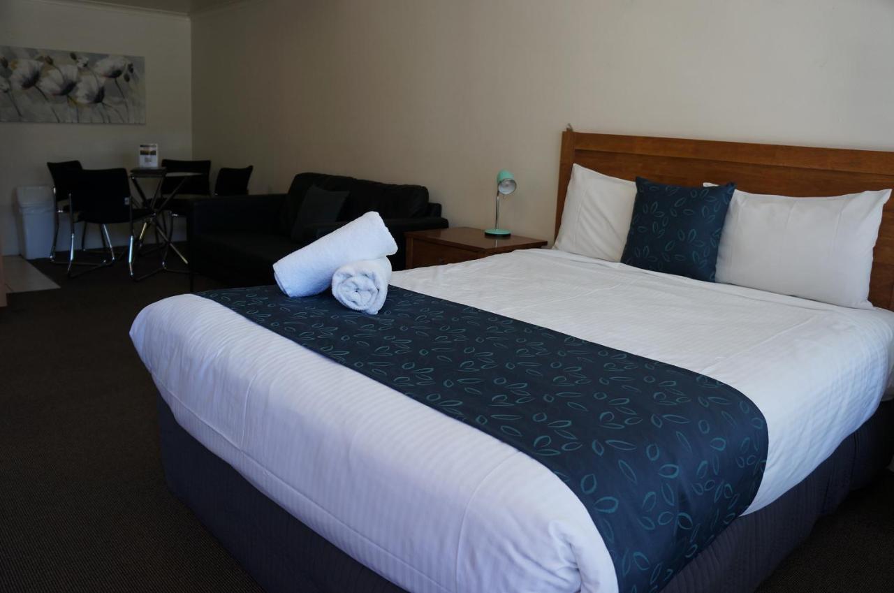 وارنامبول Waves Motel And Apartments المظهر الخارجي الصورة