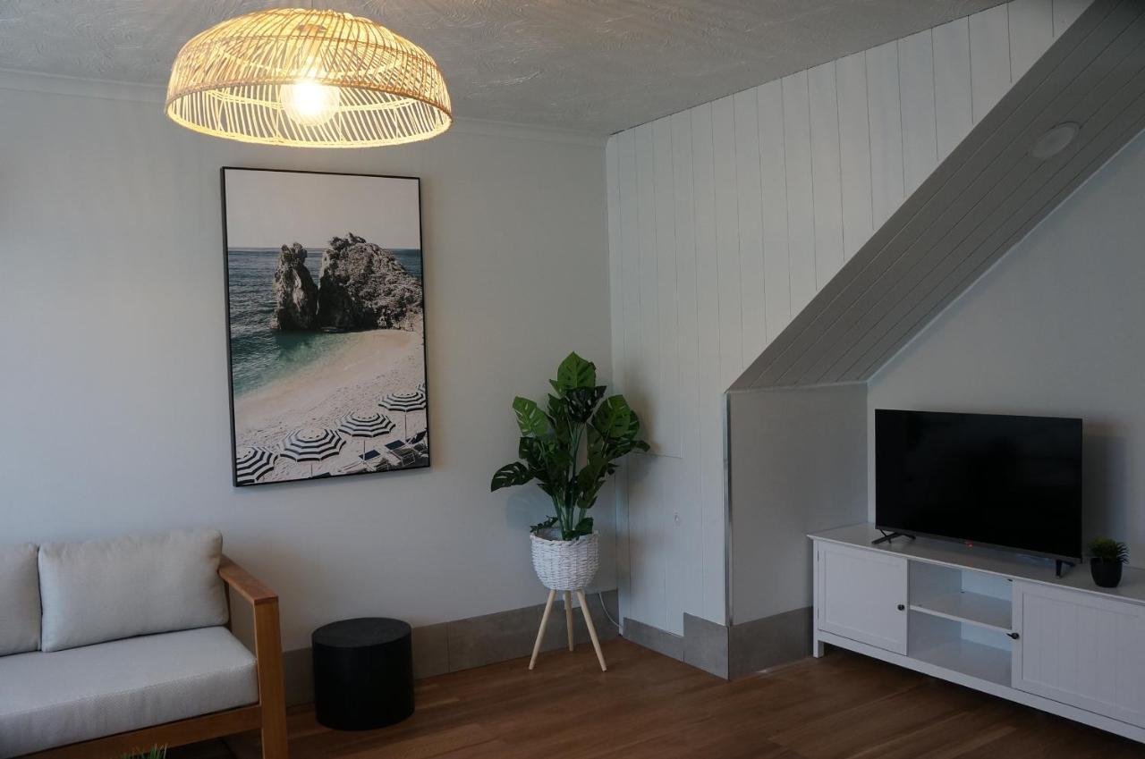وارنامبول Waves Motel And Apartments المظهر الخارجي الصورة