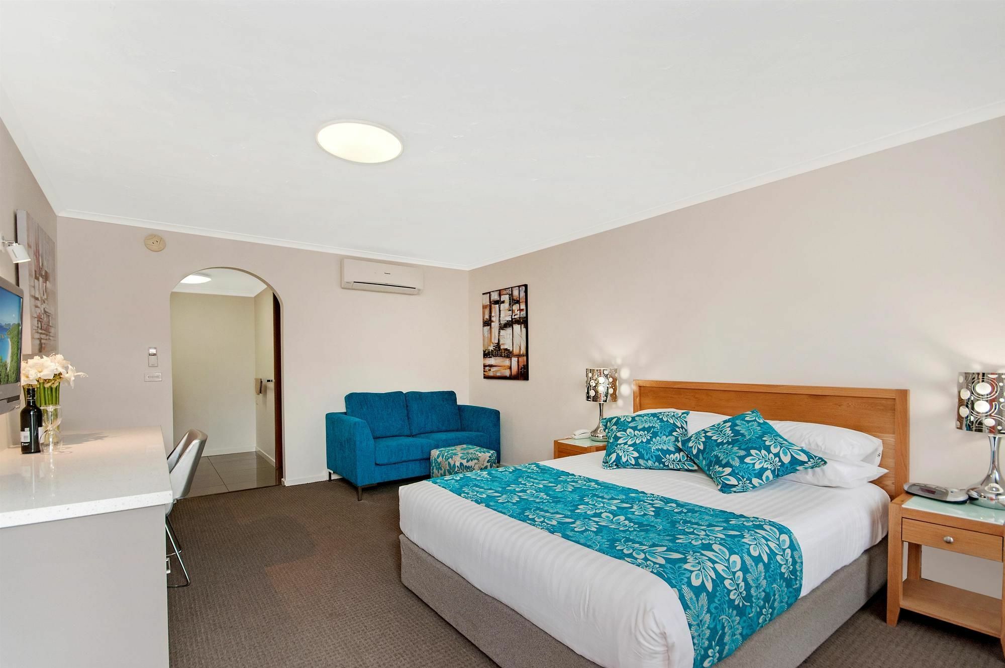 وارنامبول Waves Motel And Apartments المظهر الخارجي الصورة
